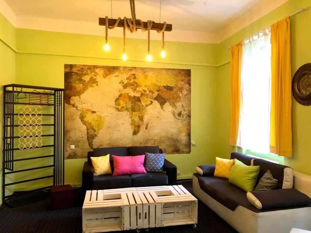 Spacious Tuzlaks Apartments Sarajevo Ferhadija Ngoại thất bức ảnh