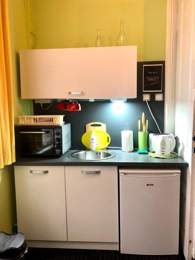 Spacious Tuzlaks Apartments Sarajevo Ferhadija Ngoại thất bức ảnh